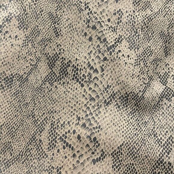 Zara Basic Faux Suede Snake Print Skort Large Asymmetrical Front Mini Skirt - Picture 2 of 10